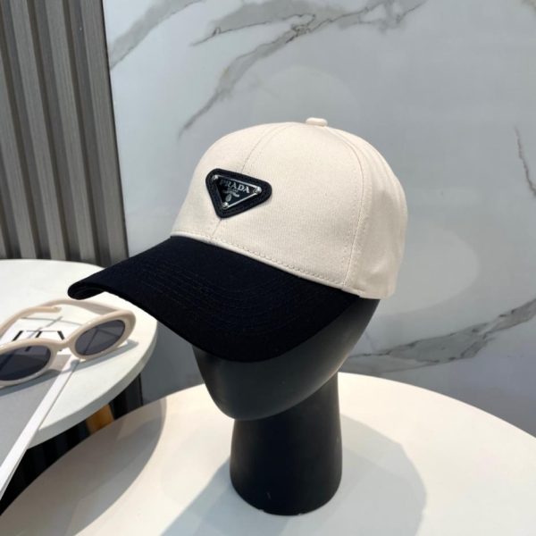 replica,repliche,fake,1:1,earrings,bracelet,ring,jewelry Cappellino da baseball Prada, nuovo modello primaverile (KYX9OQ)