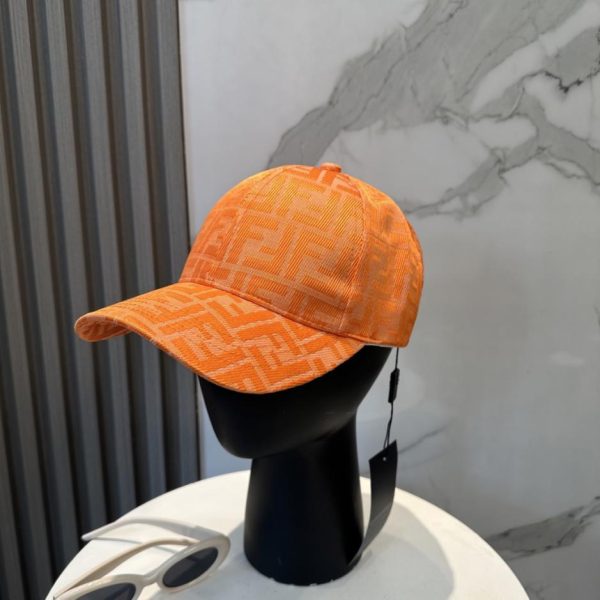 replica,repliche,fake,1:1,earrings,bracelet,ring,jewelry Cappellino da baseball FENDI con monogramma, cappellino a secchiello FD con monogramma (6I6CZN)