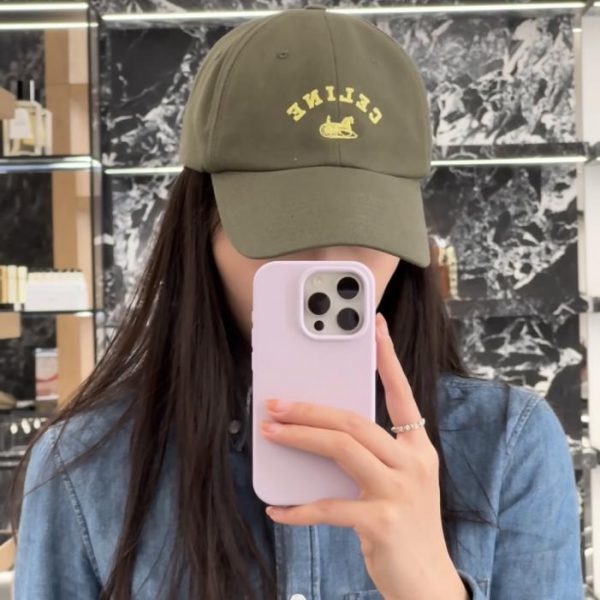replica,repliche,fake,1:1,earrings,bracelet,ring,jewelry Versione per rivenditori del sito ufficiale CELINE, scritta minimalista, ultimo modello di cappellino da baseball in stile celebrità (KR4YXG)