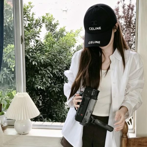 replica,repliche,fake,1:1,earrings,bracelet,ring,jewelry Nuovo cappellino da baseball minimalista di CELINE (375SAS)