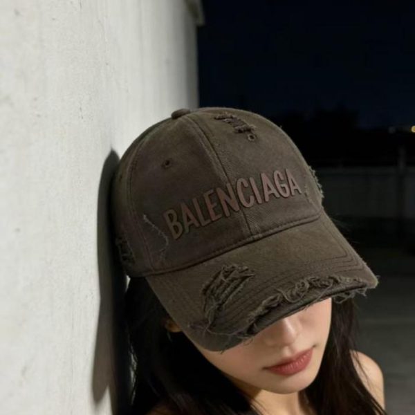 replica,repliche,fake,1:1,earrings,bracelet,ring,jewelry Cappellino da baseball Balenciaga lavato e strappato (EZAS9M)