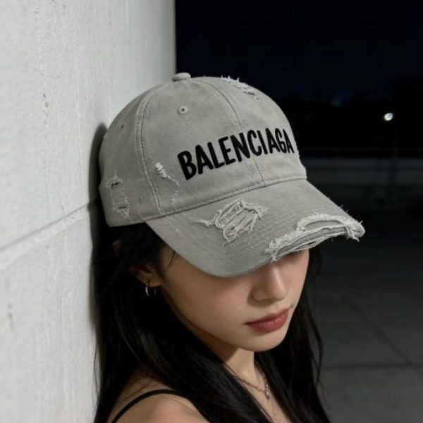 replica,repliche,fake,1:1,earrings,bracelet,ring,jewelry Cappellino da baseball Balenciaga lavato e effetto invecchiato (WEZ0X4)