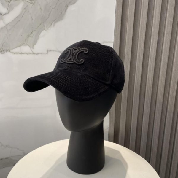 replica,repliche,fake,1:1,earrings,bracelet,ring,jewelry Nuovo cappellino da baseball autunno/inverno di Celine (K6YVE7)