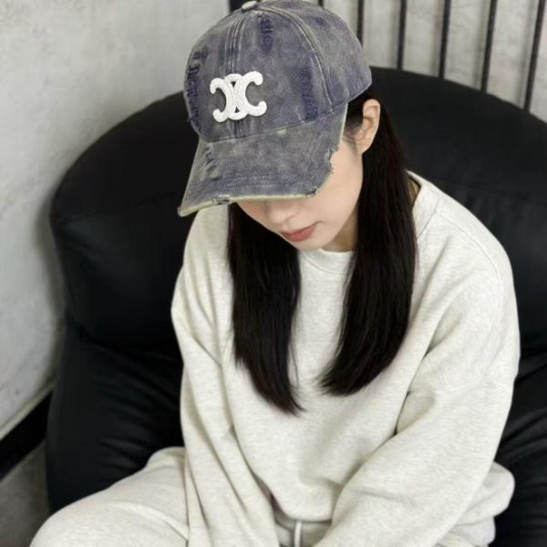 replica,repliche,fake,1:1,earrings,bracelet,ring,jewelry Nuovo cappellino da baseball minimalista di CELINE (YW0KS4)