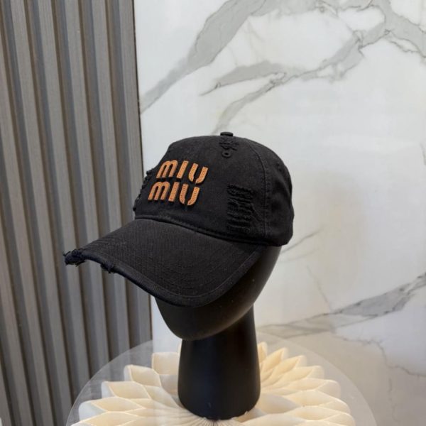 replica,repliche,fake,1:1,earrings,bracelet,ring,jewelry Nuovo cappellino da baseball MIUMIU Primavera 2026 (DVAYMB)