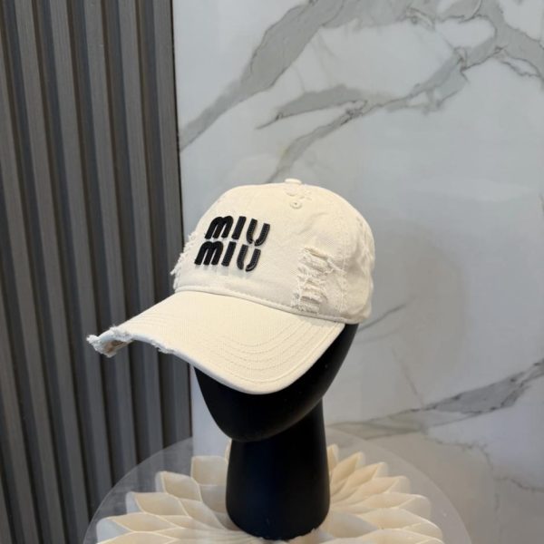 replica,repliche,fake,1:1,earrings,bracelet,ring,jewelry Cappellino da baseball MIUMIU Primavera 2026 (OQAV30)