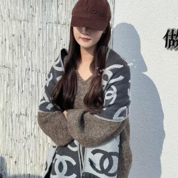 replica,repliche,fake,1:1,earrings,bracelet,ring,jewelry Cappellino da baseball minimalista aIo (2EH8X7)