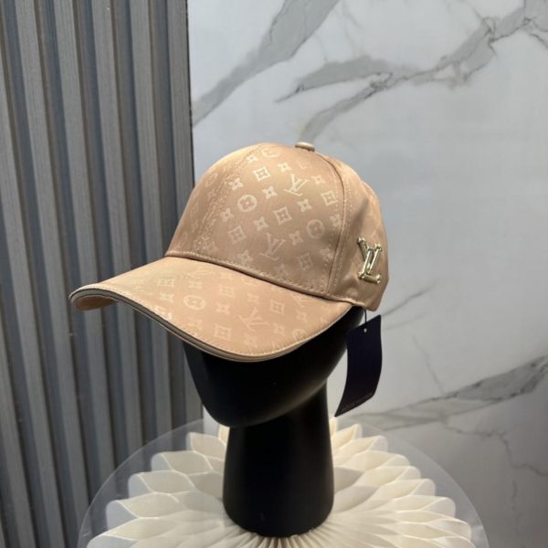 replica,repliche,fake,1:1,earrings,bracelet,ring,jewelry Nuovo cappellino da baseball Louis Vuitton (LV), semplice ed elegante, unisex, ideale per proteggersi dal sole (COR1C5)