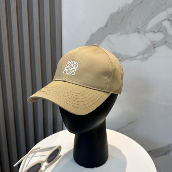 replica,repliche,fake,1:1,earrings,bracelet,ring,jewelry Nuovo cappellino da baseball ricamato Loewe (WDTKBH)