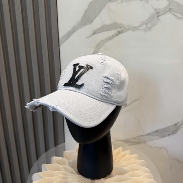 replica,repliche,fake,1:1,earrings,bracelet,ring,jewelry Nuovo arrivo Louis Vuitton Primavera/Estate – Adatto a tutte le stagioni, un must-have per le serate fuori, che snellisce il viso (UM12BL)