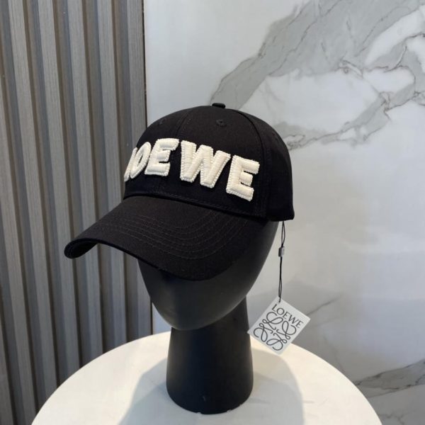 replica,repliche,fake,1:1,earrings,bracelet,ring,jewelry Il nuovo cappellino da baseball di Loewe (RY3OJA)
