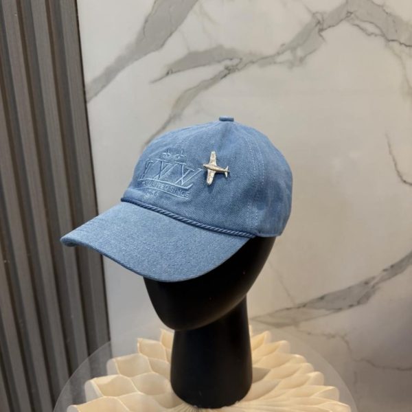 replica,repliche,fake,1:1,earrings,bracelet,ring,jewelry Il sito ufficiale di Louis Vuitton si sincronizza con le versioni di alta qualità del nuovo berretto da baseball in denim (FIGDKN).