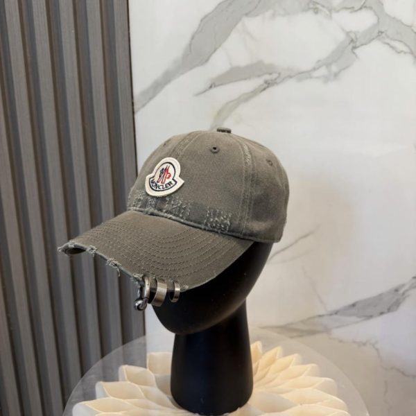 replica,repliche,fake,1:1,earrings,bracelet,ring,jewelry Nuovo cappellino da baseball MONCLER (T11UR7)