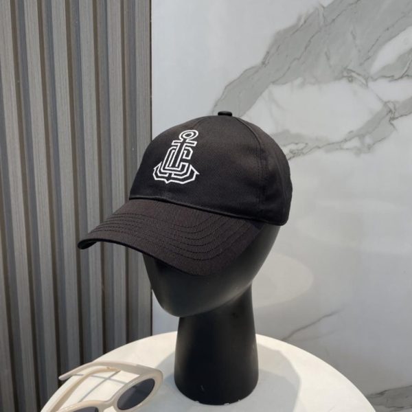 replica,repliche,fake,1:1,earrings,bracelet,ring,jewelry Il nuovo cappellino da baseball di CELINE con scritta ricamata minimalista, amatissimo dalle celebrità (H8CTR3)