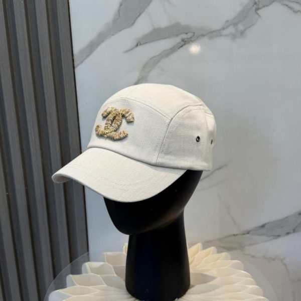 replica,repliche,fake,1:1,earrings,bracelet,ring,jewelry Nuova palla da baseball con logo ricamato in 3D di Chanel (VDF8MZ)
