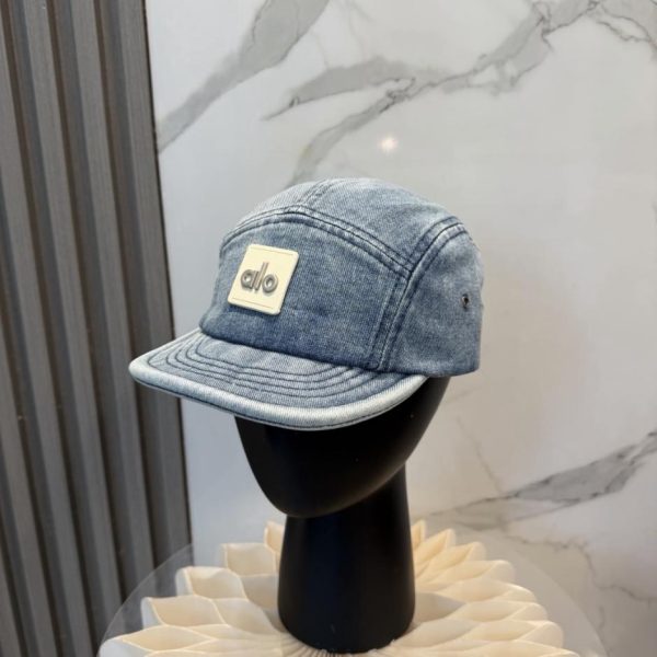 replica,repliche,fake,1:1,earrings,bracelet,ring,jewelry aIo Nuovo cappellino da baseball minimalista in denim lavato (KAEVKQ)