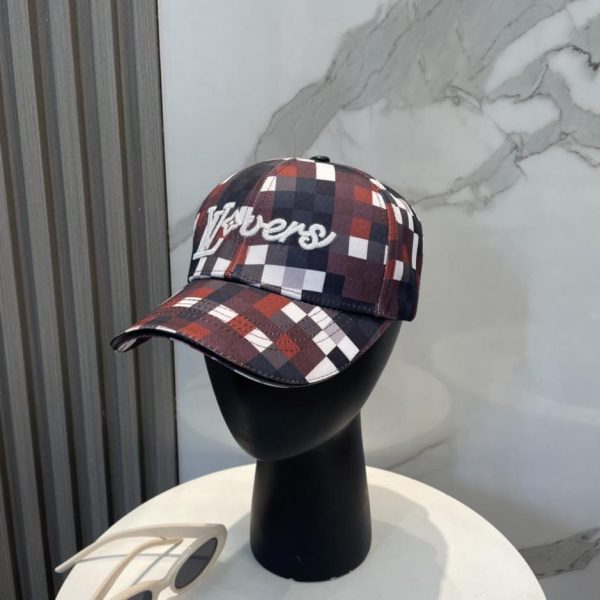 replica,repliche,fake,1:1,earrings,bracelet,ring,jewelry Sito ufficiale Louis Vuitton, versione di alta qualità del classico cappellino da baseball ricamato (ATKLY9)