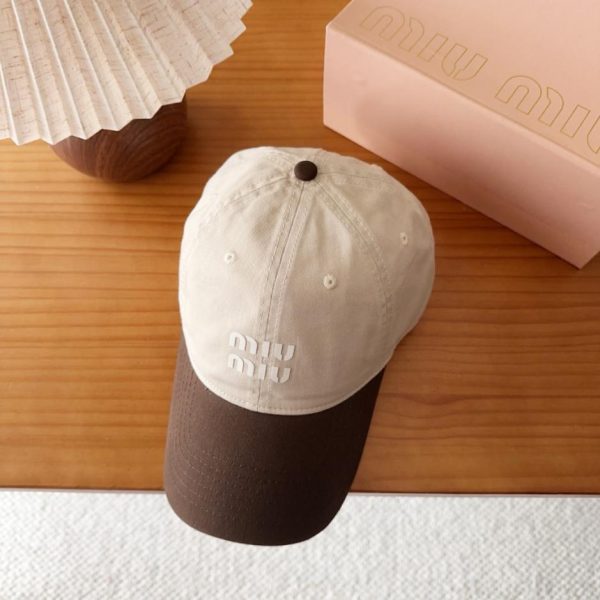 replica,repliche,fake,1:1,earrings,bracelet,ring,jewelry Nuovo cappellino da baseball MIUMIU (8STO58)