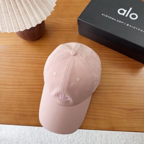replica,repliche,fake,1:1,earrings,bracelet,ring,jewelry Il nuovo cappellino da baseball di Alo (QKJCGU)
