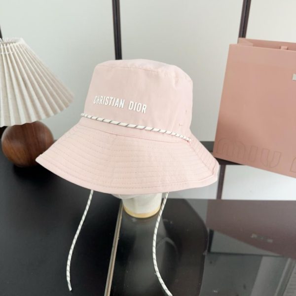replica,repliche,fake,1:1,earrings,bracelet,ring,jewelry Cappello a secchiello Dior (JL9RMH)