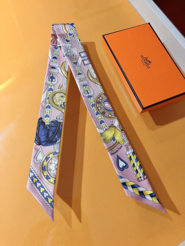 replica,repliche,fake,1:1,earrings,bracelet,ring,jewelry HMS2430 Hermès New Twilly 【Sweet Saddle】‼ Realizzato in seta twill di altissima qualità (H48LBU) replica,repliche,fake,1:1,earrings,bracelet,ring,jewelry HMS2430 Hermès New Twilly 【Sweet Saddle】‼ Realizzato in seta twill di altissima qualità (H48LBU)