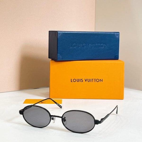 replica,repliche,fake,1:1,earrings,bracelet,ring,jewelry Occhiali da sole LOUIS VUITTON MODELLO Z2912U (OO6DJ8)
