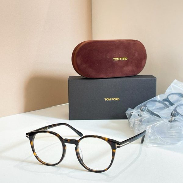 replica,repliche,fake,1:1,earrings,bracelet,ring,jewelry Montatura per occhiali da vista Tom Ford, con lenti graduate, MODELLO TF5796-K-B(XOTQ1H)