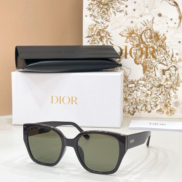 replica,repliche,fake,1:1,earrings,bracelet,ring,jewelry Occhiali da sole DIOR modello CD 0258S (YAKUM0)
