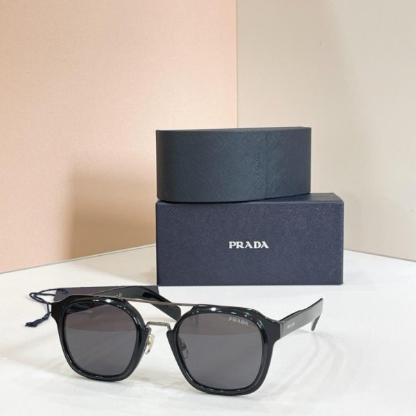 replica,repliche,fake,1:1,earrings,bracelet,ring,jewelry Occhiali da sole PRADA modello SPR 07WS (1BE85Z)