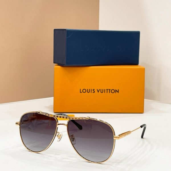 replica,repliche,fake,1:1,earrings,bracelet,ring,jewelry Occhiali da vista LOUIS VUITTON MODELLO Z40190W (E6NGQT)