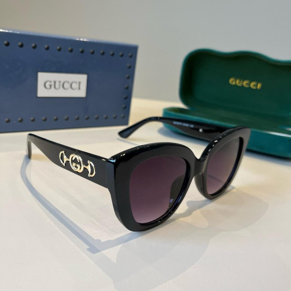 replica,repliche,fake,1:1,earrings,bracelet,ring,jewelry Gli occhiali da sole di tendenza di Gucci, un must-have per proteggersi dal sole e valorizzare il viso (FOGMG8) replica,repliche,fake,1:1,earrings,bracelet,ring,jewelry Gli occhiali da sole di tendenza di Gucci, un must-have per proteggersi dal sole e valorizzare il viso (FOGMG8)