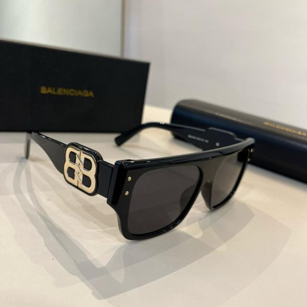 replica,repliche,fake,1:1,earrings,bracelet,ring,jewelry Occhiali da sole Balenciaga (GNO7B4)