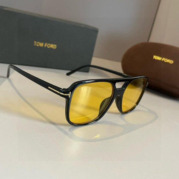 replica,repliche,fake,1:1,earrings,bracelet,ring,jewelry Occhiali da sole unisex TOM FORD, eleganti e dal design unico (I3R99B)