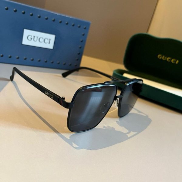 replica,repliche,fake,1:1,earrings,bracelet,ring,jewelry I nuovissimi occhiali da sole Gucci, modello unisex (I20B6B)