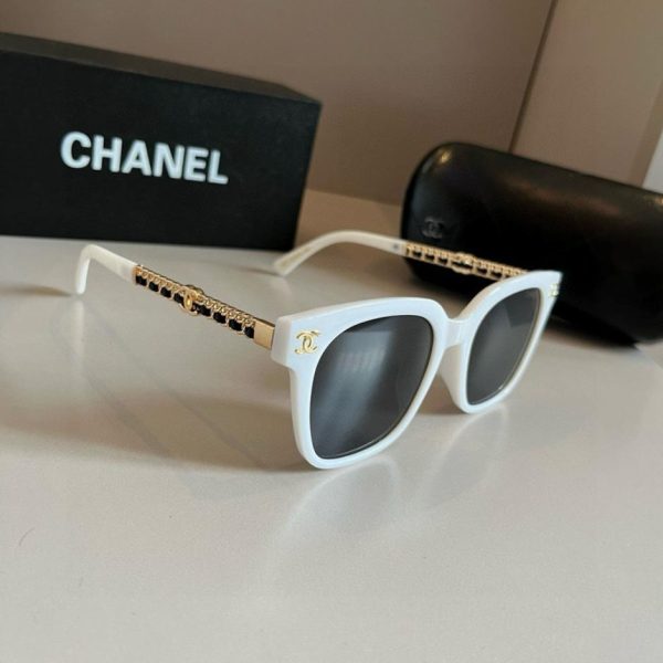 replica,repliche,fake,1:1,earrings,bracelet,ring,jewelry Occhiali da sole Chanel – Nuova montatura grande quadrata (8MAQD0)