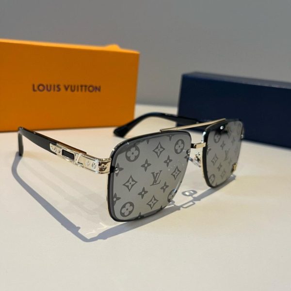 replica,repliche,fake,1:1,earrings,bracelet,ring,jewelry I nuovissimi occhiali da sole unisex di Louis Vuitton (CRSZ6H)