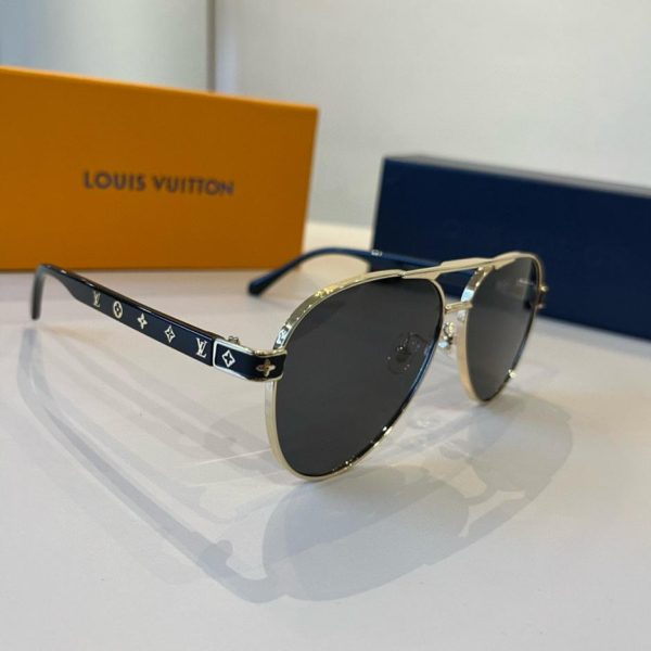 replica,repliche,fake,1:1,earrings,bracelet,ring,jewelry I nuovissimi occhiali da sole unisex di Louis Vuitton (D2UJ07)
