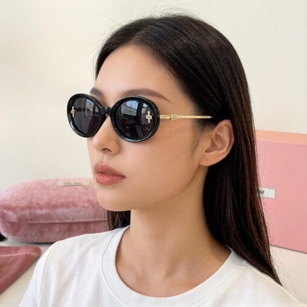 replica,repliche,fake,1:1,earrings,bracelet,ring,jewelry Occhiali da sole MIUMIU, consigliati da numerosi influencer online (6R97IR)