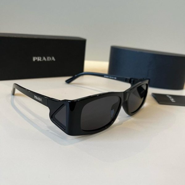 replica,repliche,fake,1:1,earrings,bracelet,ring,jewelry Occhiali da sole di alta gamma PRADA per uomo e donna, con protezione solare e design del viso (R1FBZ8)