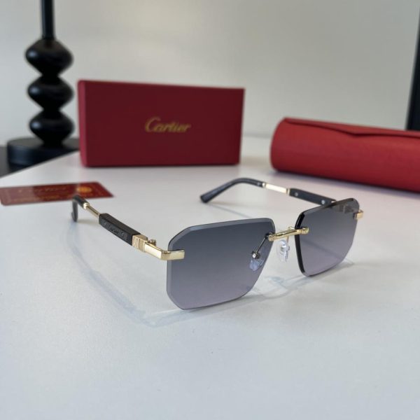 replica,repliche,fake,1:1,earrings,bracelet,ring,jewelry Occhiali da sole premium CARTIER, con aste in metallo PC e processo di galvanizzazione ultraleggero senza montatura (3VTJHV).