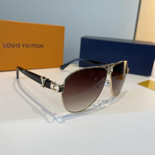 replica,repliche,fake,1:1,earrings,bracelet,ring,jewelry I nuovissimi occhiali da sole unisex di Louis Vuitton (8TSU3J)