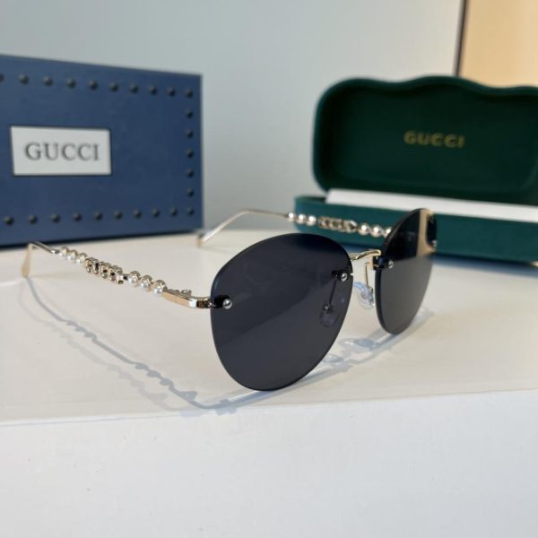 replica,repliche,fake,1:1,earrings,bracelet,ring,jewelry Nuovi occhiali da sole da donna Gucci, montatura oversize, stile retrò (7XRZ5T)