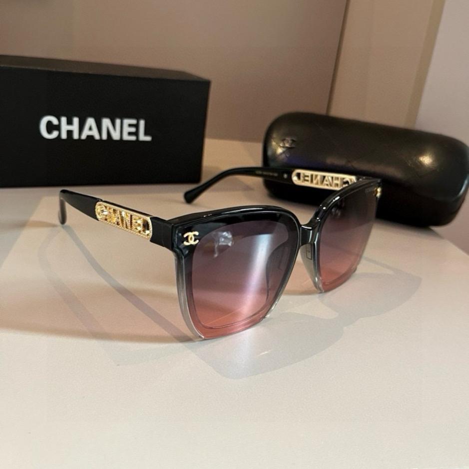 replica,repliche,fake,1:1,earrings,bracelet,ring,jewelry Eleganti occhiali da sole Chanel, lo stesso modello indossato dalle blogger (TLG7O1) replica,repliche,fake,1:1,earrings,bracelet,ring,jewelry Eleganti occhiali da sole Chanel, lo stesso modello indossato dalle blogger (TLG7O1)