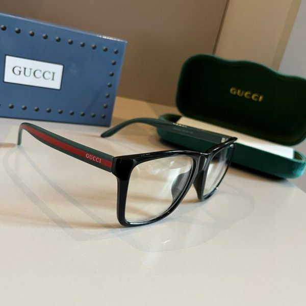 replica,repliche,fake,1:1,earrings,bracelet,ring,jewelry I nuovi occhiali da sole Gucci (W0643C)