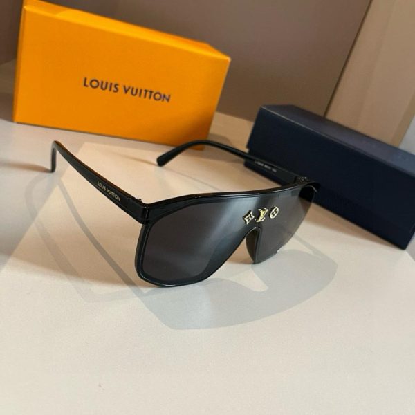replica,repliche,fake,1:1,earrings,bracelet,ring,jewelry Occhiali da sole Louis Vuitton (LV), occhiali da sole polarizzati da uomo (501K7L)