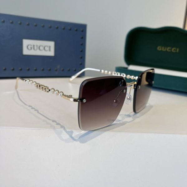 replica,repliche,fake,1:1,earrings,bracelet,ring,jewelry Nuovi occhiali da sole da donna Gucci, montatura oversize, stile retrò (1AVLE6)