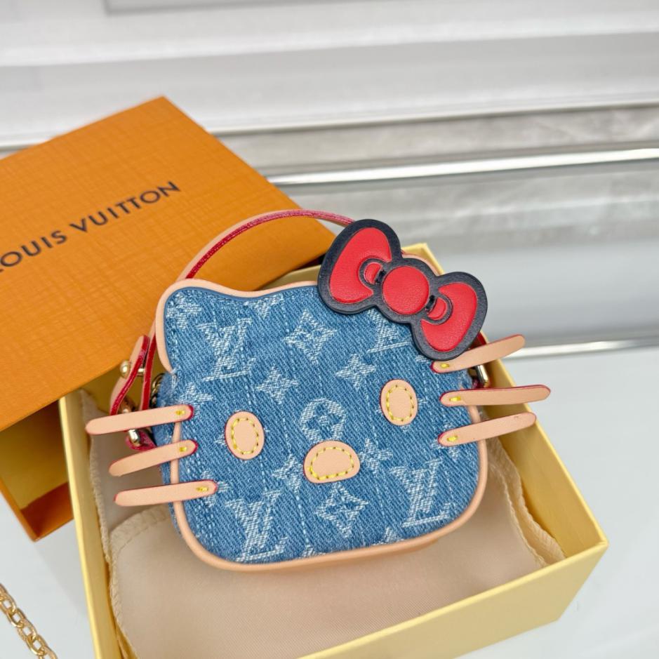 replica,repliche,fake,1:1,earrings,bracelet,ring,jewelry Borsa a tracolla mini Hello Kitty di Louis Vuitton (Y15YAJ)