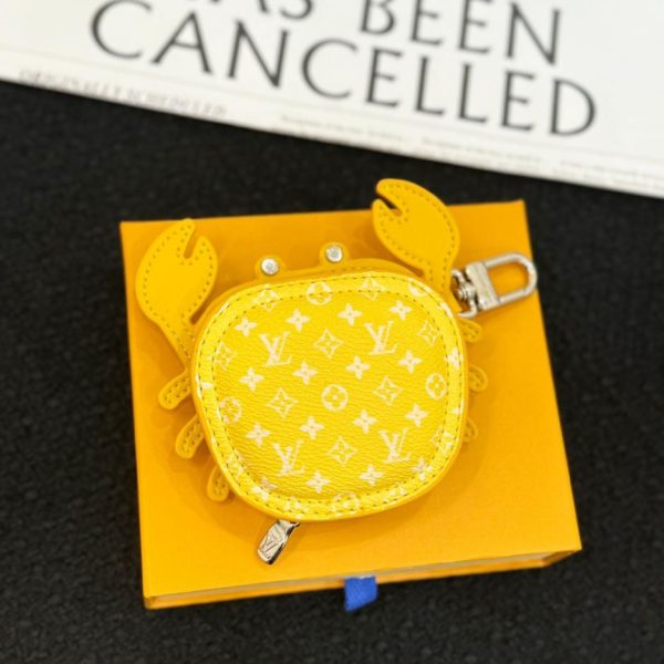 Portachiavi a forma di occhio e custodia per auricolari Louis Vuitton a tema granchio (B91VCY)
