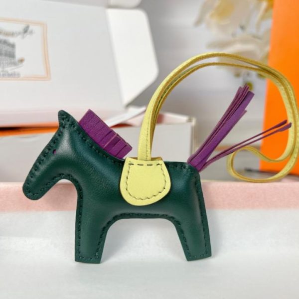 Portachiavi/ciondolo per borsa HERMES Classic Mini Pony Rodeo Pegase, cucito a mano in pelle di agnello (2QVS1W)