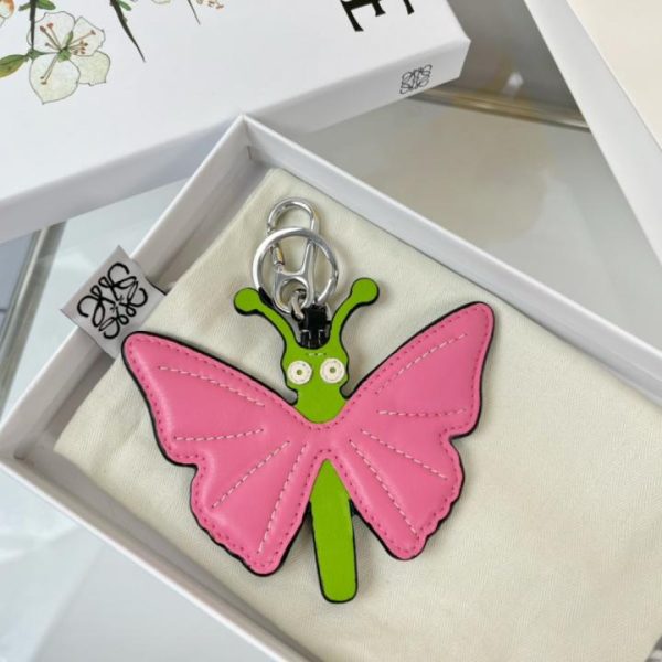 replica,repliche,fake,1:1,earrings,bracelet,ring,jewelry Nuovo portachiavi in ​​pelle Loewe, portachiavi per auto, ciondolo a farfalla della serie ButterflyCharm (A9F58X)